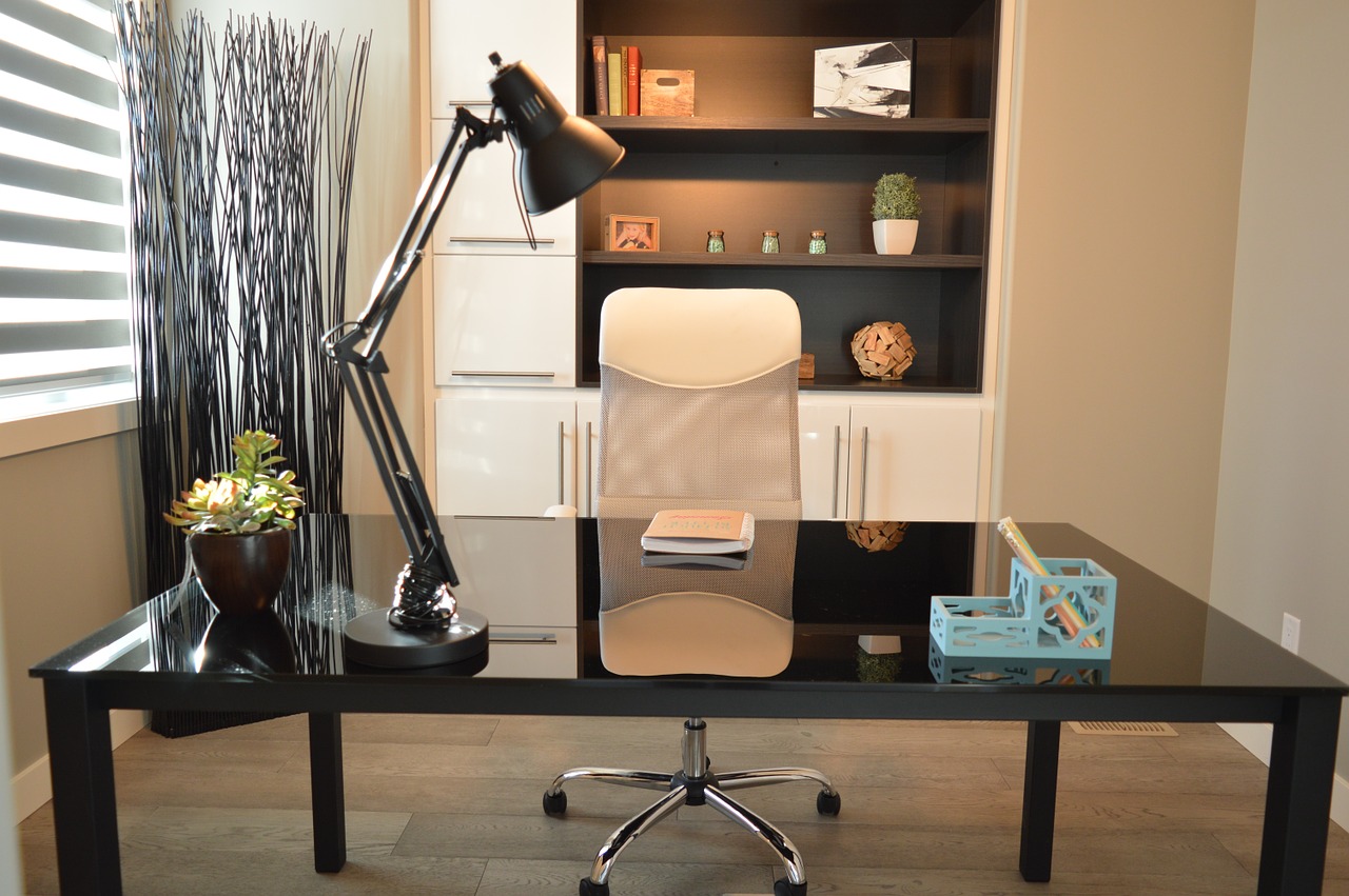 A Full Listing of Gadgets for Establishing Residence Workspace